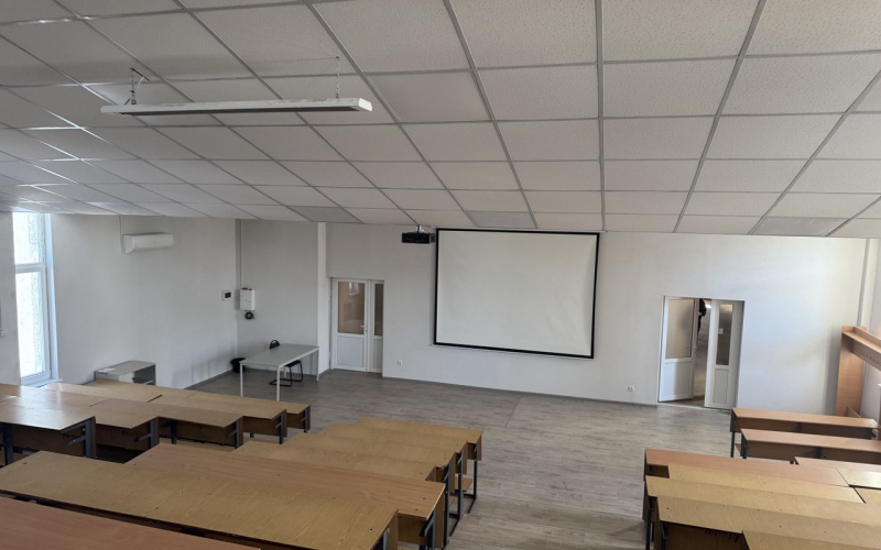 аудиторії КСМ