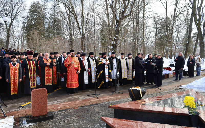 20 лютого – День вшанування пам’яті Героїв Небесної Сотні