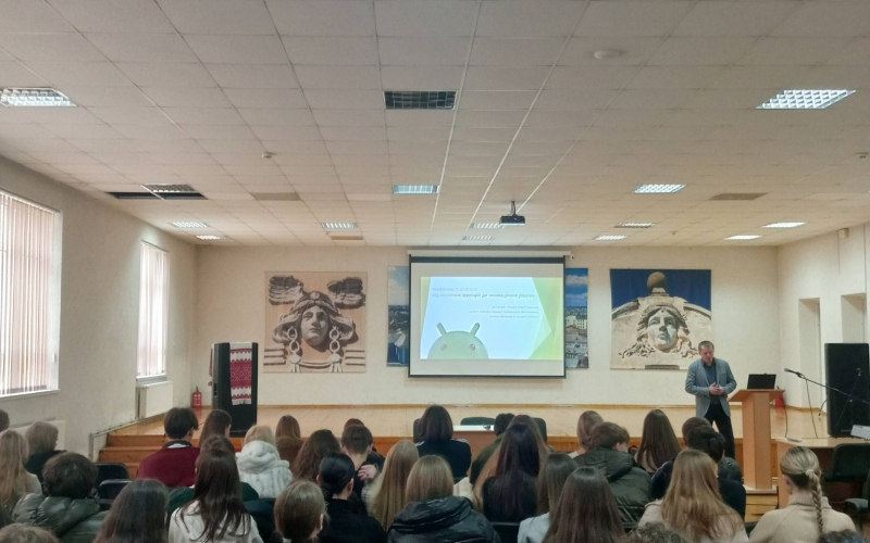 Профорієнтаційна робота кафедри ІПЗ для абітурієнтів ліцею №11 м. Івано-Франківська