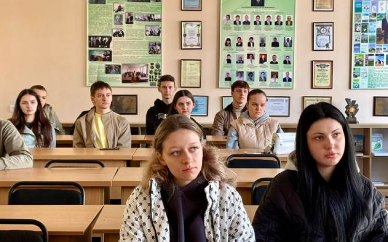 ОБГОВОРЕННЯ ОП ІЗ ЗДОБУВАЧАМИ