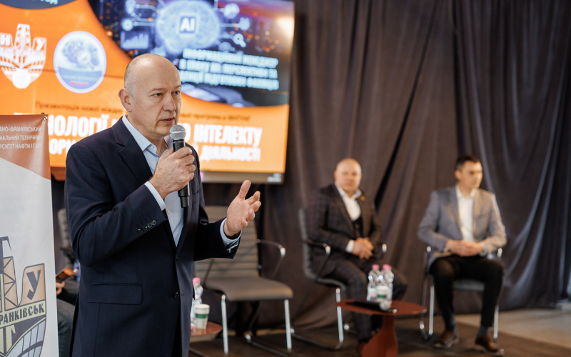 Освіта майбутнього, де дані стають інтелектом