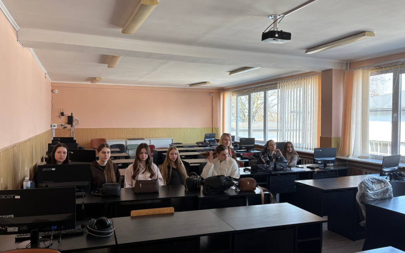 Світові тренди перекладознавства в аудиторіях ІФНТУНГ: досвід професорки Ганни Ріску