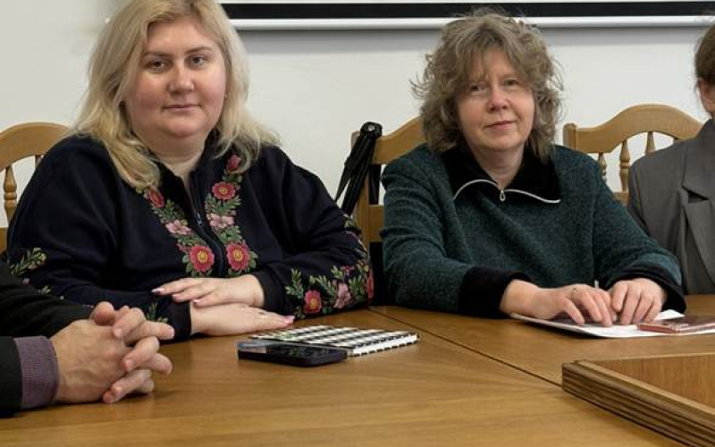 НА КОНКУРСІ-ЗАХИСТІ В МАНУ