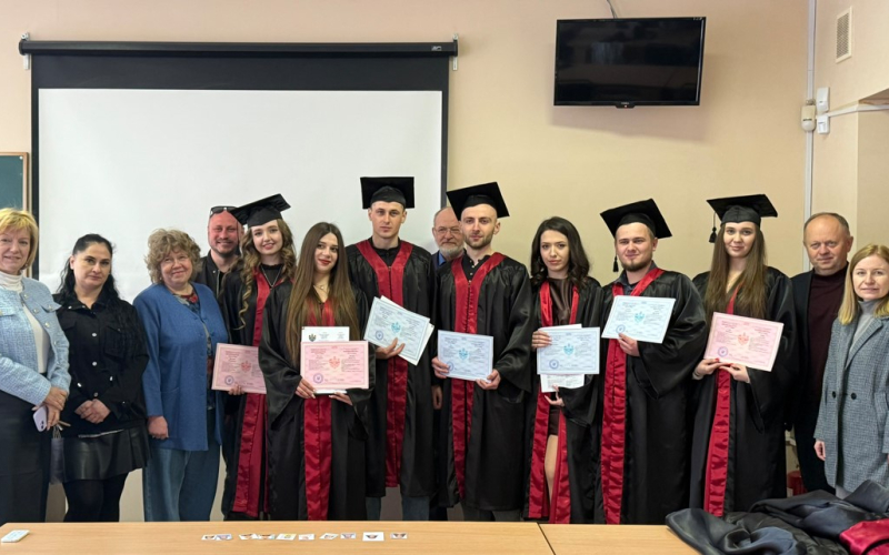 Вручення дипломів магістрам-екологам