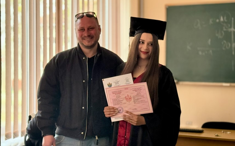 Вручення дипломів магістрам-екологам