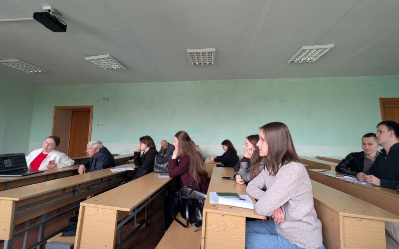 доповідь на конференції