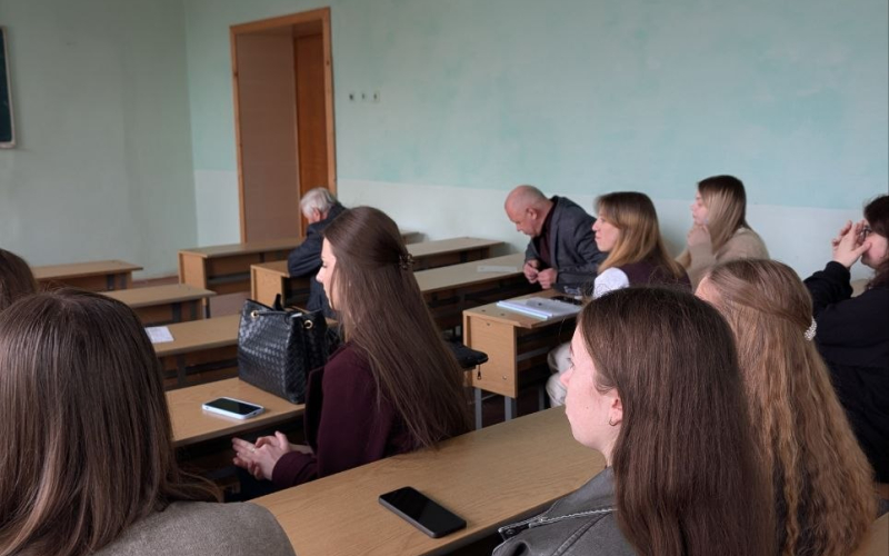 доповідь на конференції