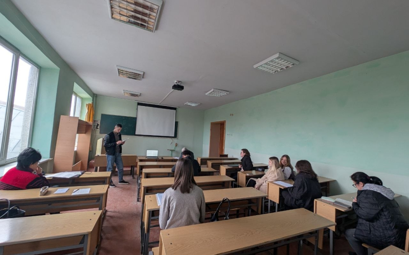 доповідь на конференції