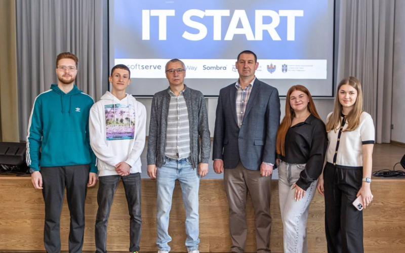 Майбутні комп’ютерні інженери — учасники «IT START 2026»