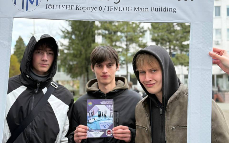 Техно-пікнік - атмосферний день знайомств, емоцій і перших рішень про майбутнє.