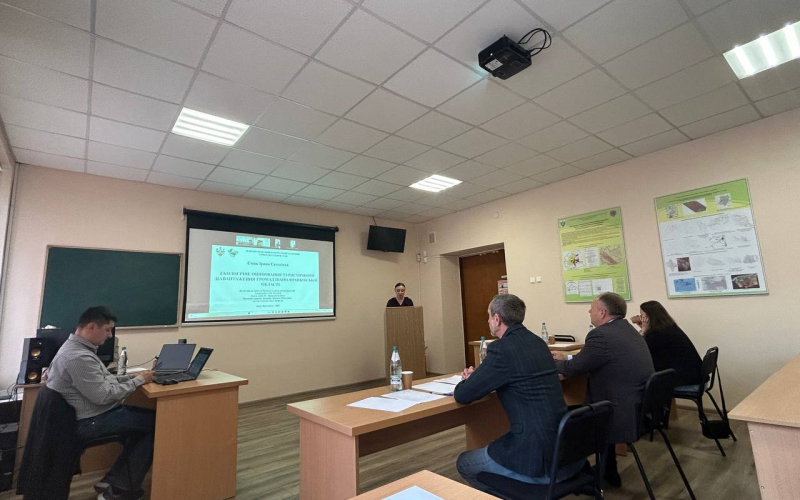 Щиро вітаємо аспірантку кафедри екології Смик Ірину Євгенівну