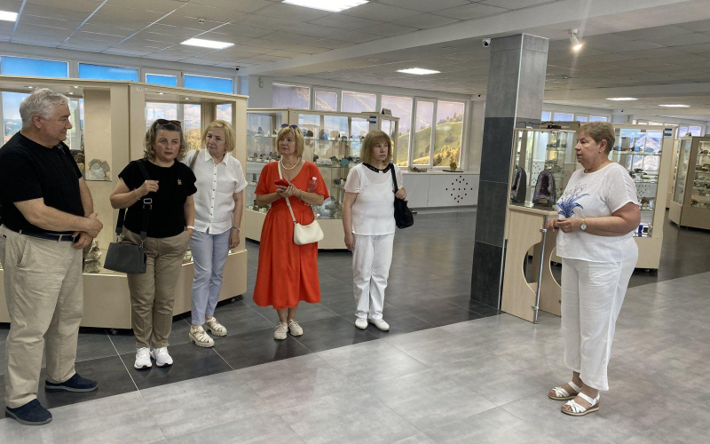 Представники румунської делегації Марамуреського повіту відвідали ІФНТУНГ