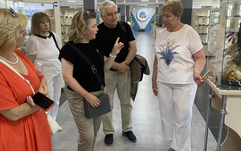 Представники румунської делегації Марамуреського повіту відвідали ІФНТУНГ