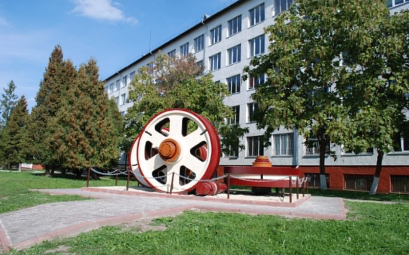 33