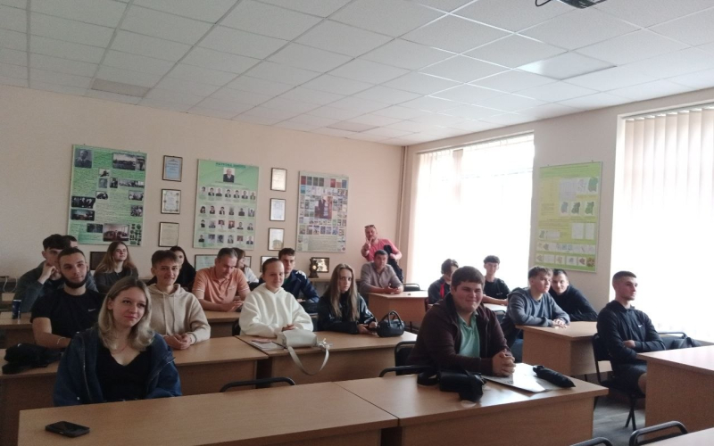 Обговорення результатів опитування здобувачів ОПП «Екологія»