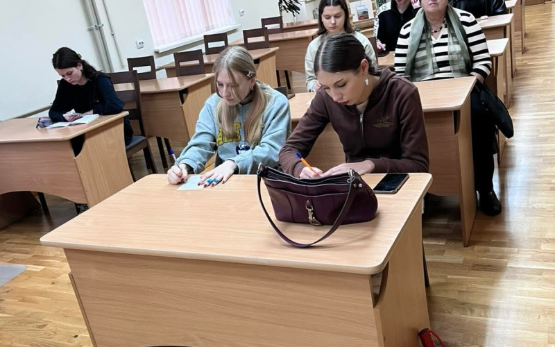 А ви знаєте, як виглядають цифрові бібліотеки ?
